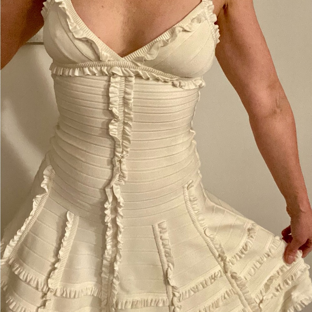 Harve Leger Elegant white Ruffled Dress- size small
